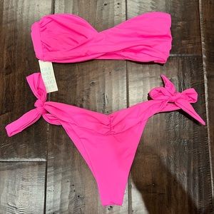 Frankie’s Bikinis Margot Top Pink